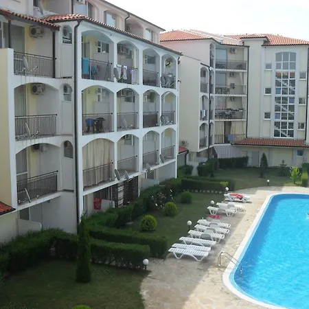 Rutland Beach Aparthotel Ravda