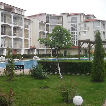 Rutland Beach Aparthotel